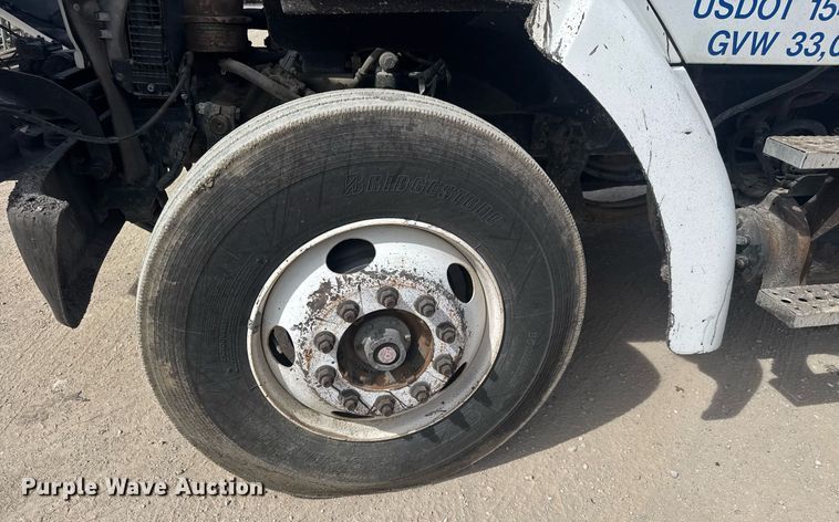 image for item DM5641 2007 Sterling L7500 oil distributor truck