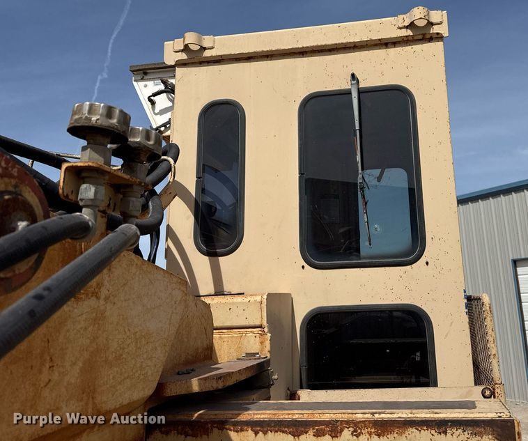 image for item DM5642 2000 Tesmec TRS 1085 trencher