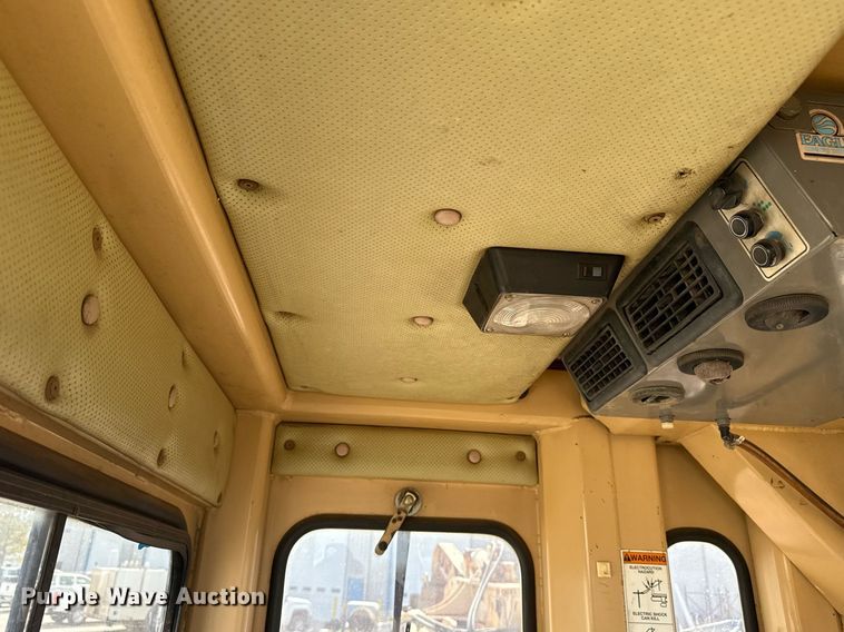 image for item DM5642 2000 Tesmec TRS 1085 trencher