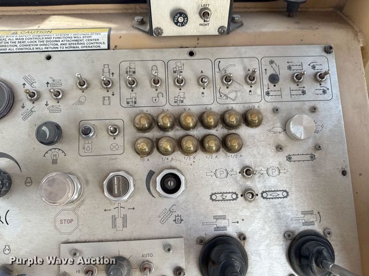 image for item DM5642 2000 Tesmec TRS 1085 trencher