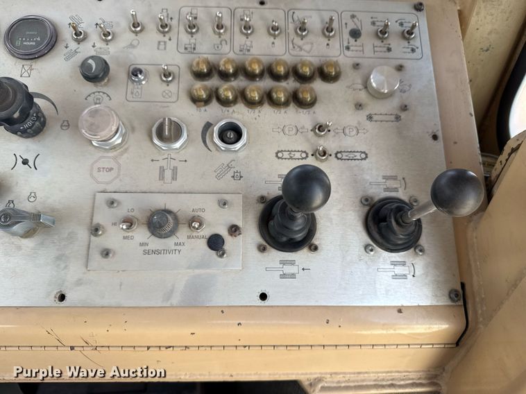 image for item DM5642 2000 Tesmec TRS 1085 trencher