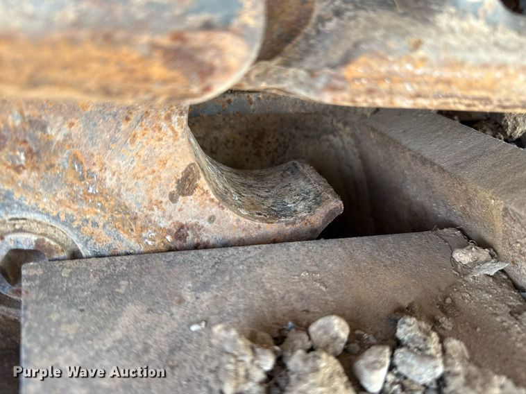 image for item DM5642 2000 Tesmec TRS 1085 trencher