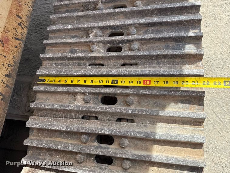 image for item DM5642 2000 Tesmec TRS 1085 trencher