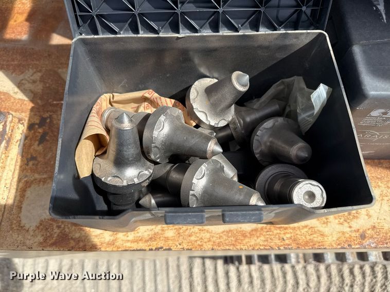 image for item DM5642 2000 Tesmec TRS 1085 trencher