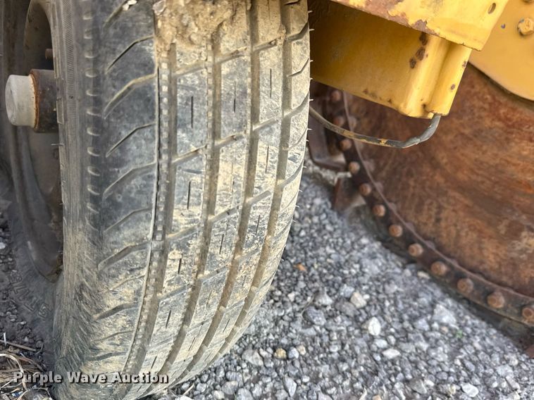 image for item DM5645 (4)  Vermeer TC4 trench compactors