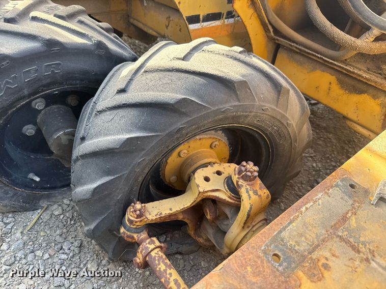 image for item DM5645 (4)  Vermeer TC4 trench compactors