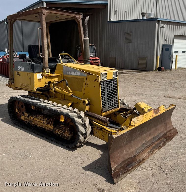 image for item DM5649 1998 Komatsu D21A-7 dozer