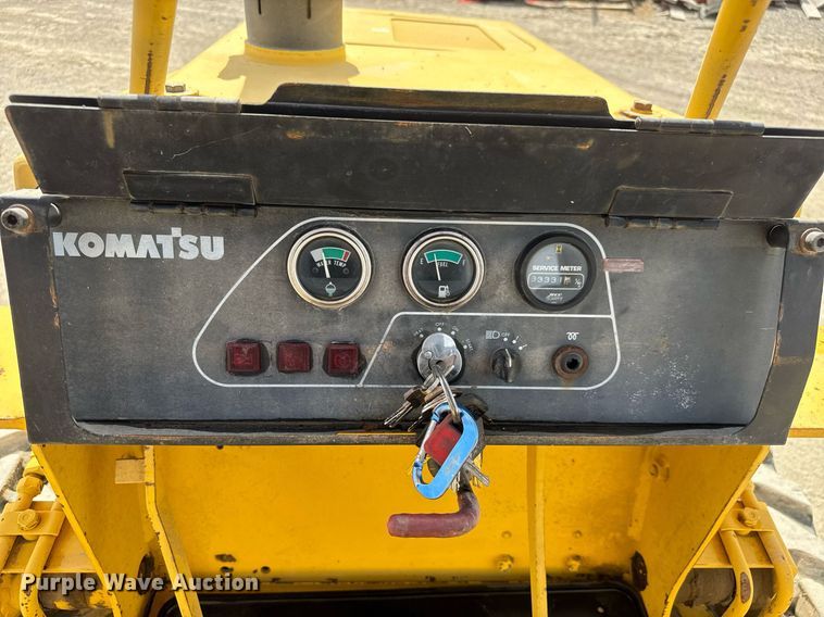 image for item DM5649 1998 Komatsu D21A-7 dozer