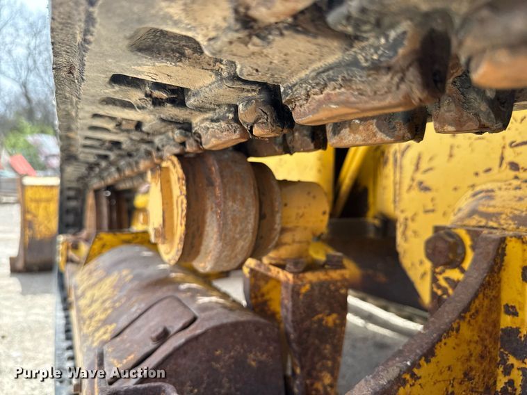 image for item DM5649 1998 Komatsu D21A-7 dozer
