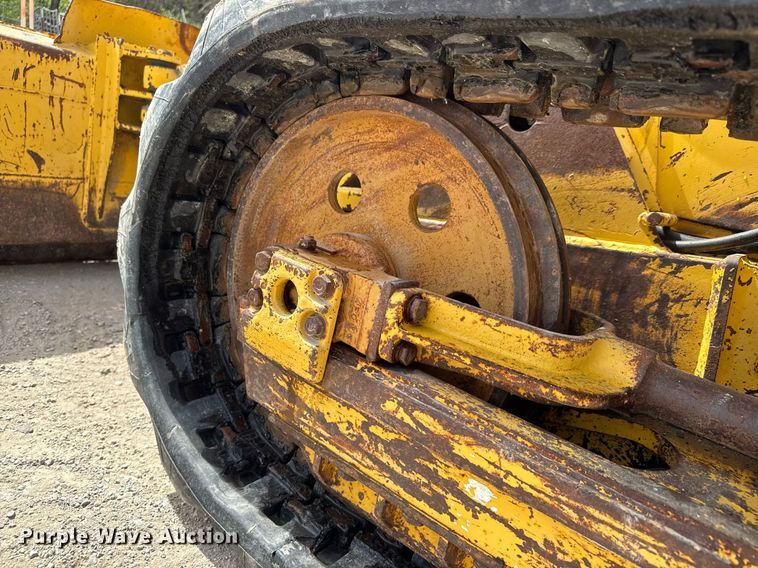 image for item DM5649 1998 Komatsu D21A-7 dozer