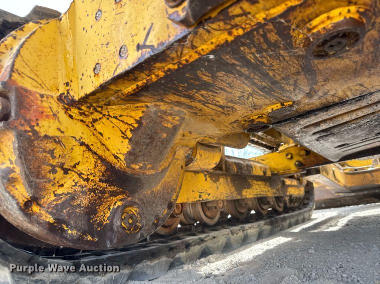 image for item DM5649 1998 Komatsu D21A-7 dozer