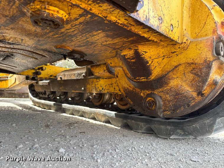 image for item DM5649 1998 Komatsu D21A-7 dozer