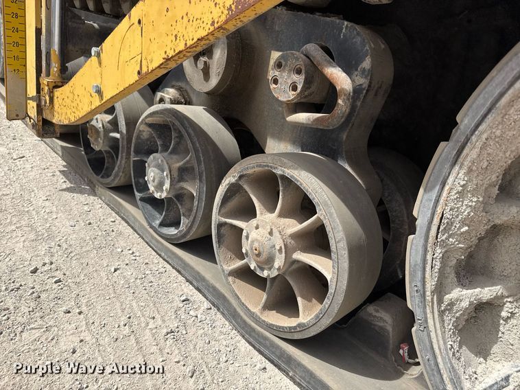 image for item DM5653 2004 Caterpillar AP-655C paver