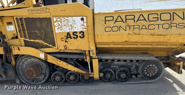 image for item DM5653 2004 Caterpillar AP-655C paver