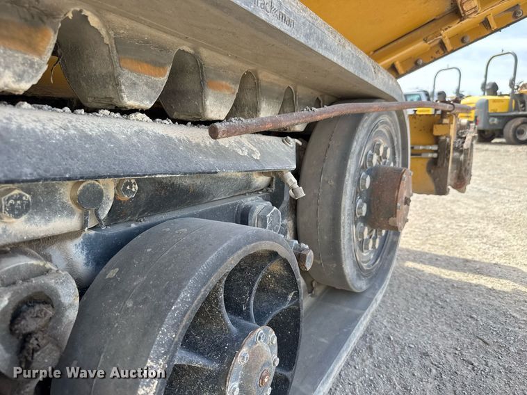 image for item DM5653 2004 Caterpillar AP-655C paver