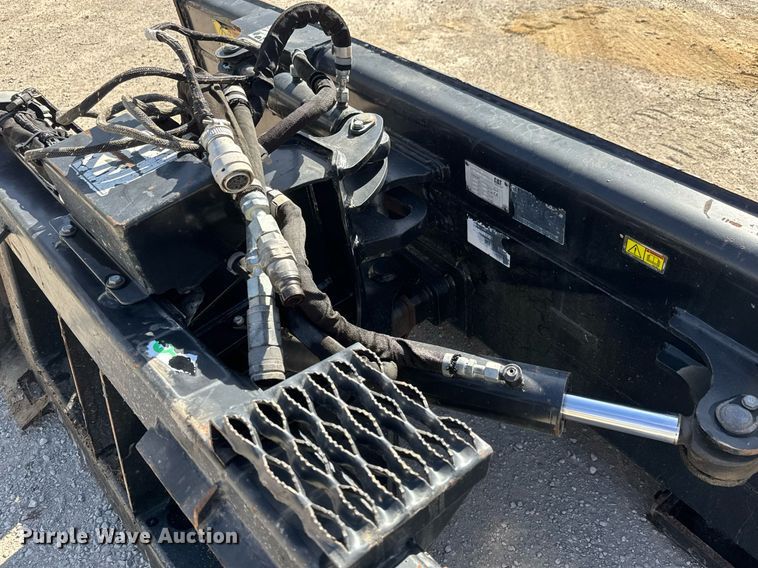 image for item DM5654 Caterpillar 231-5275 skid steer six-way blade