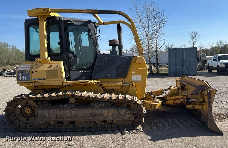 image for item DM5660 2007 Komatsu D41E-6 dozer