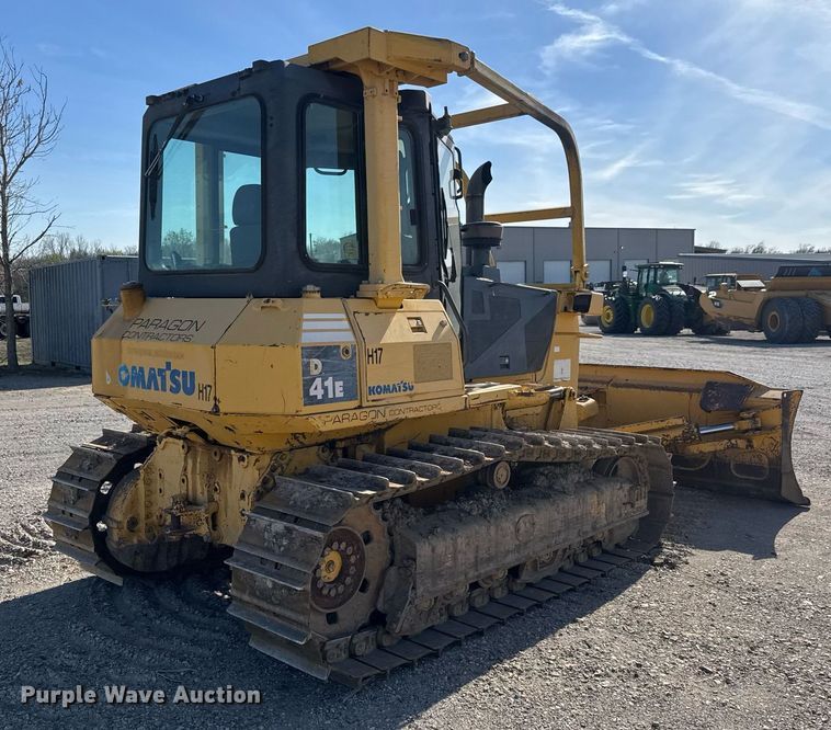 image for item DM5660 2007 Komatsu D41E-6 dozer