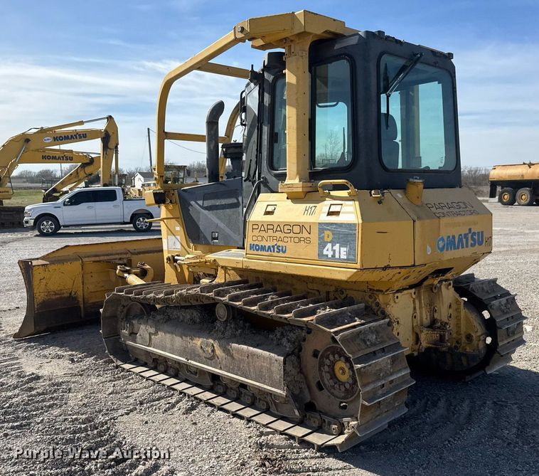image for item DM5660 2007 Komatsu D41E-6 dozer