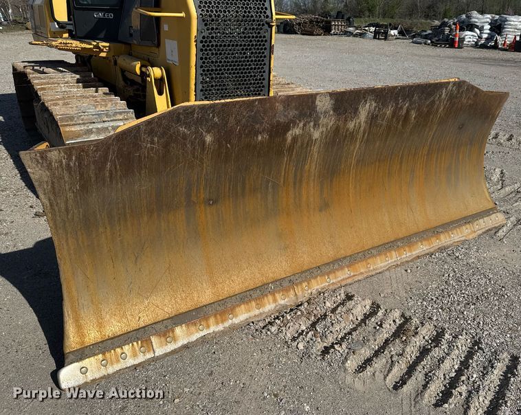 image for item DM5660 2007 Komatsu D41E-6 dozer