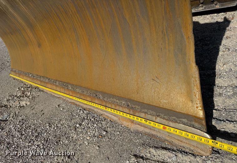 image for item DM5660 2007 Komatsu D41E-6 dozer