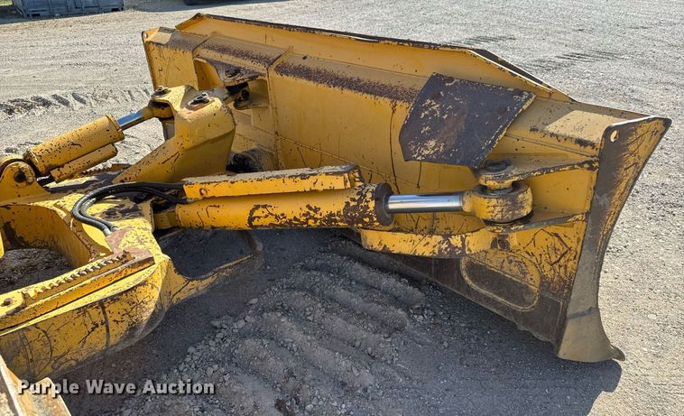image for item DM5660 2007 Komatsu D41E-6 dozer