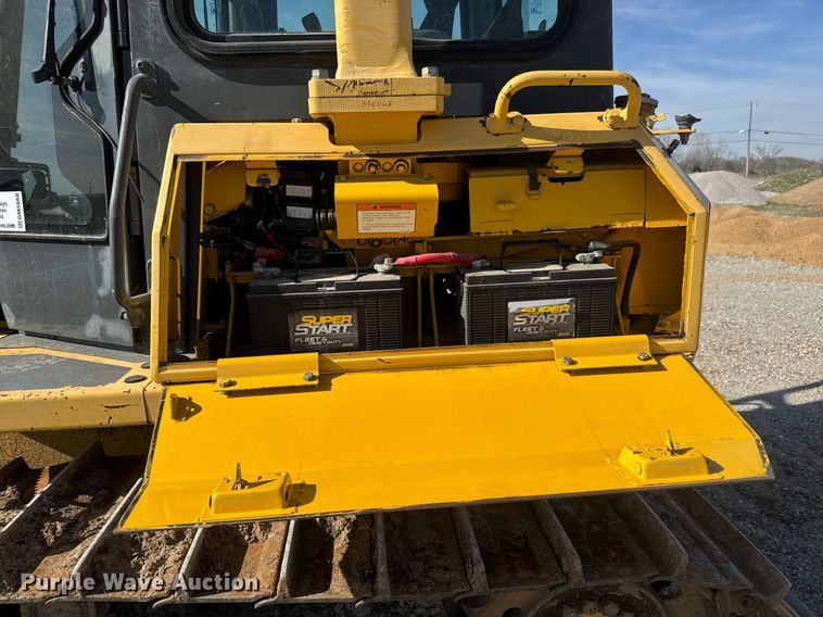 image for item DM5660 2007 Komatsu D41E-6 dozer