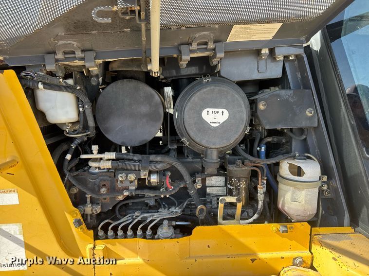 image for item DM5660 2007 Komatsu D41E-6 dozer