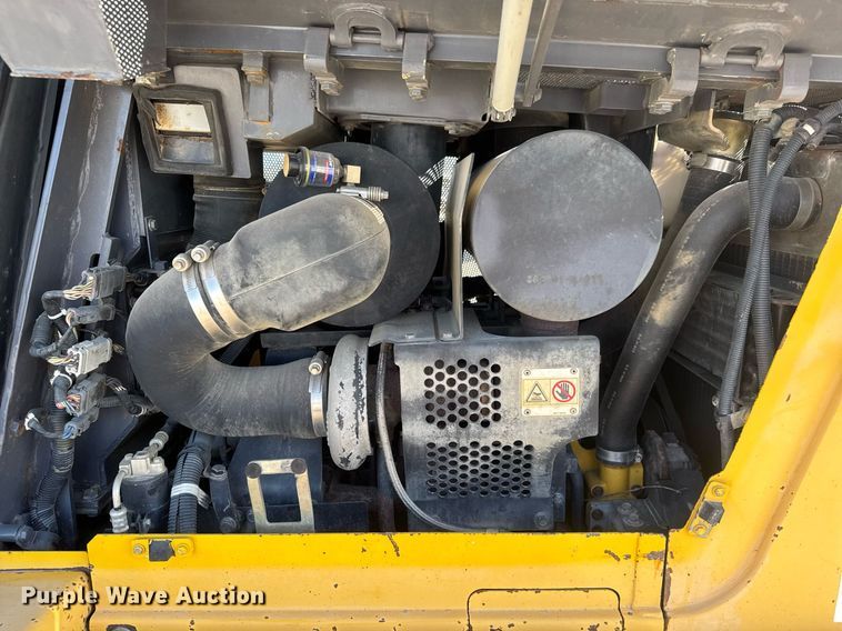 image for item DM5660 2007 Komatsu D41E-6 dozer