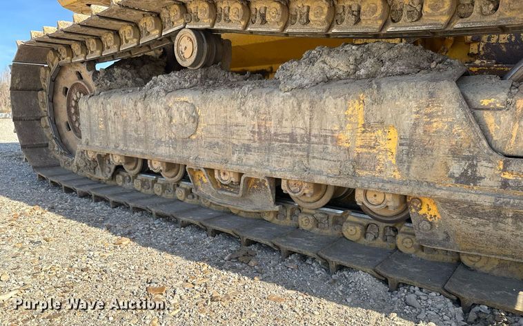 image for item DM5660 2007 Komatsu D41E-6 dozer