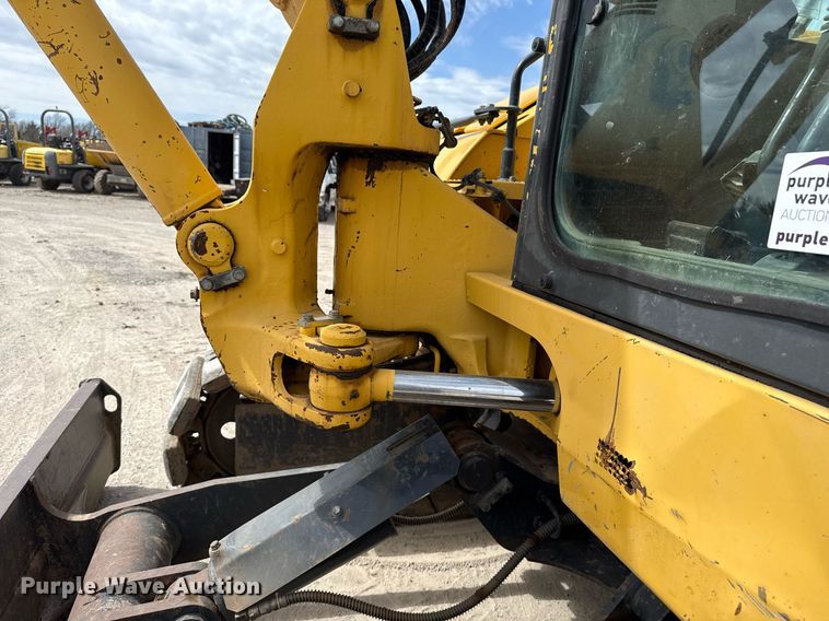 image for item DM5662 2012 Komatsu PC88MR-8 mini excavator