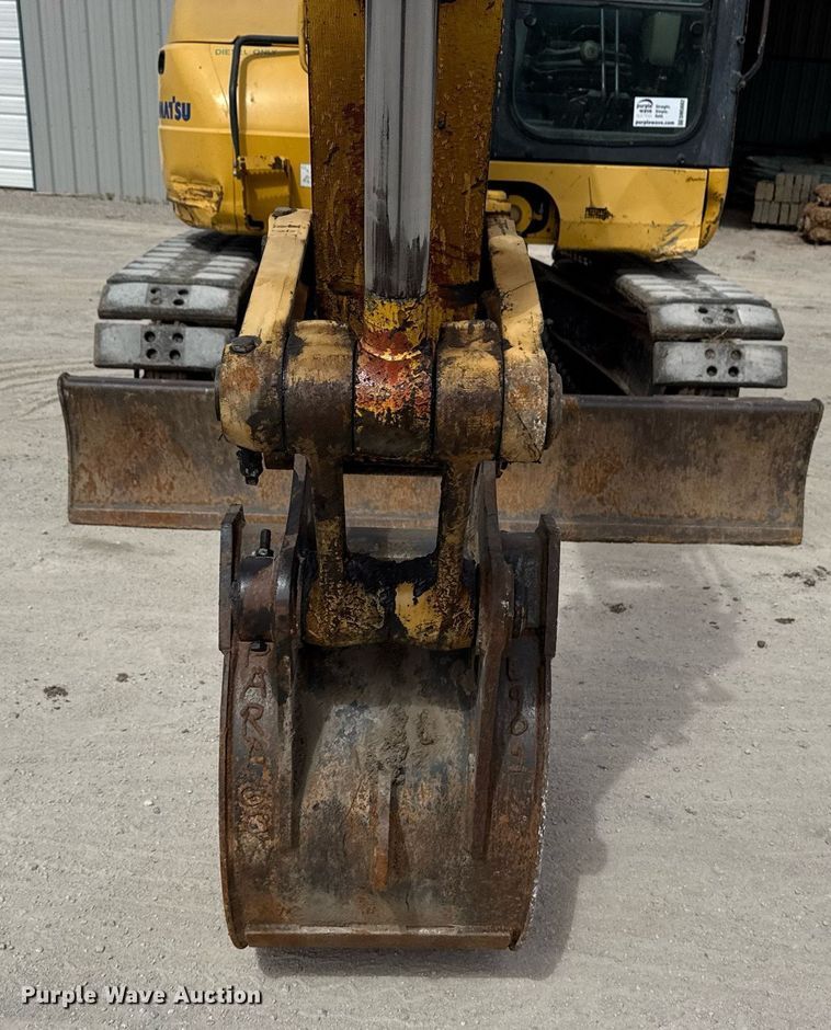 image for item DM5662 2012 Komatsu PC88MR-8 mini excavator