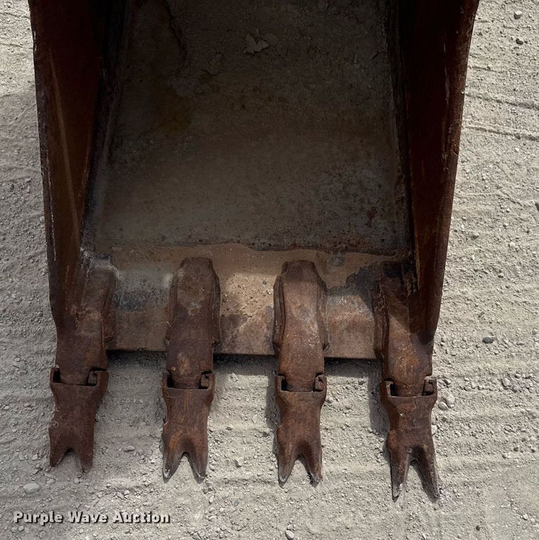 image for item DM5662 2012 Komatsu PC88MR-8 mini excavator