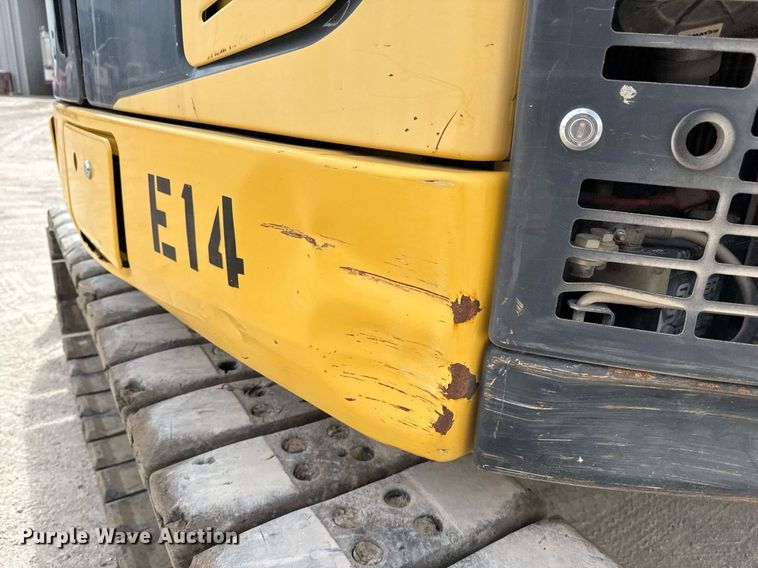 image for item DM5662 2012 Komatsu PC88MR-8 mini excavator