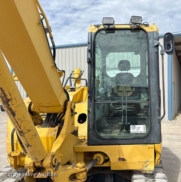 image for item DM5662 2012 Komatsu PC88MR-8 mini excavator