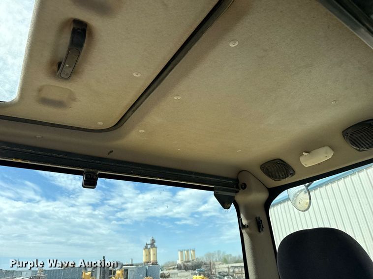 image for item DM5662 2012 Komatsu PC88MR-8 mini excavator