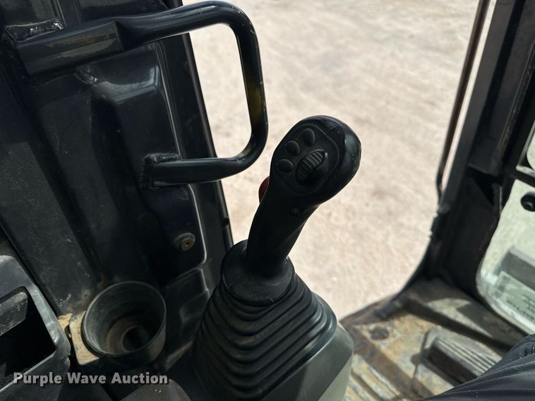 image for item DM5662 2012 Komatsu PC88MR-8 mini excavator