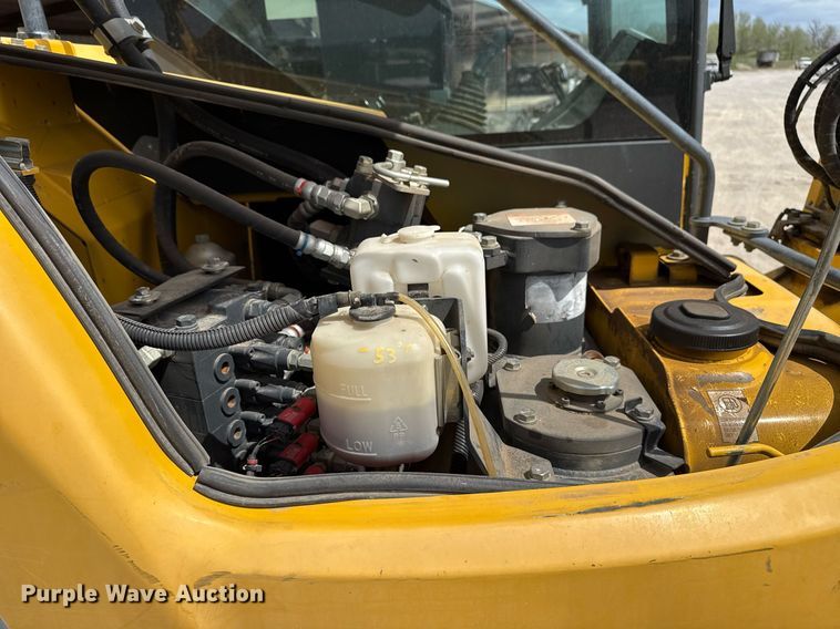 image for item DM5662 2012 Komatsu PC88MR-8 mini excavator