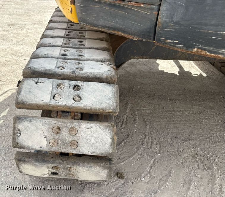 image for item DM5662 2012 Komatsu PC88MR-8 mini excavator