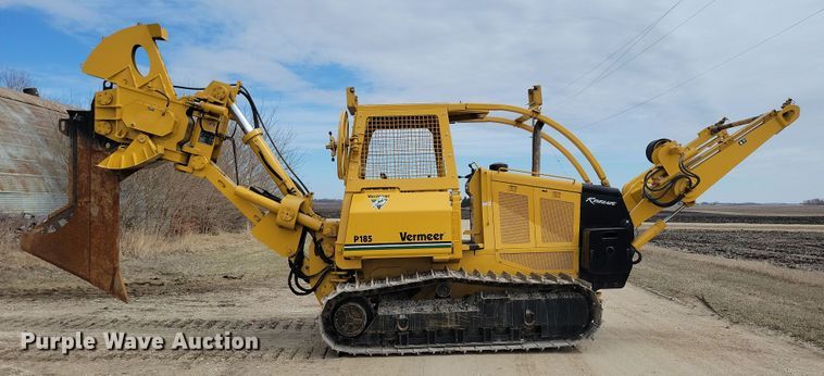 image for item DN3704 1999 Vermeer P185 Renegade cable plow