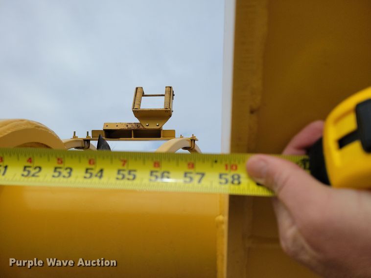 image for item DN3704 1999 Vermeer P185 Renegade cable plow