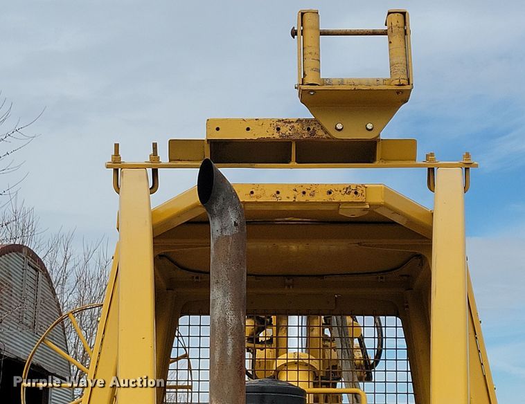 image for item DN3704 1999 Vermeer P185 Renegade cable plow