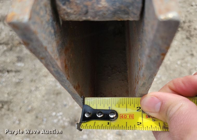 image for item DN3704 1999 Vermeer P185 Renegade cable plow