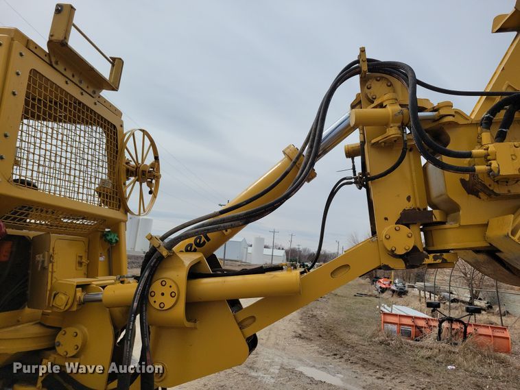 image for item DN3704 1999 Vermeer P185 Renegade cable plow