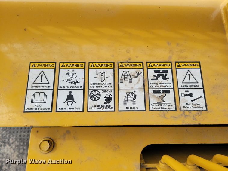 image for item DN3704 1999 Vermeer P185 Renegade cable plow