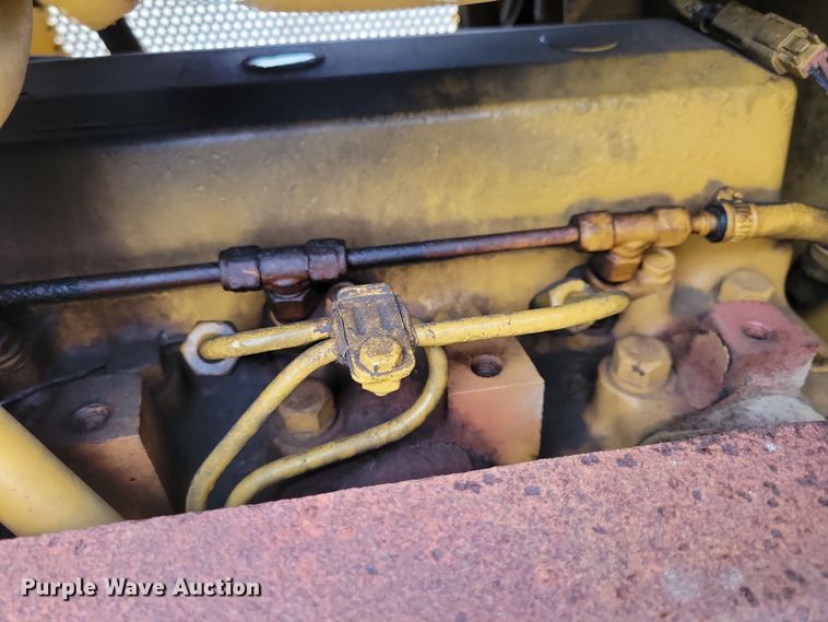 image for item DN3704 1999 Vermeer P185 Renegade cable plow