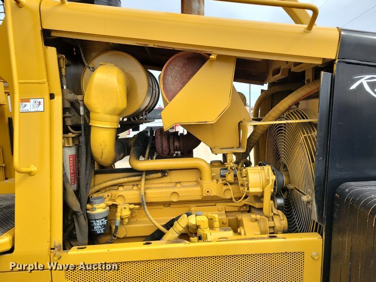 image for item DN3704 1999 Vermeer P185 Renegade cable plow