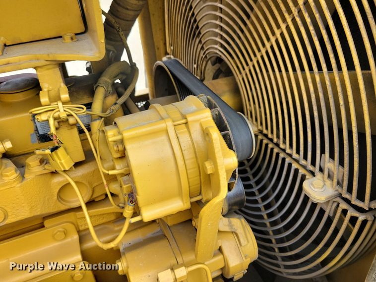 image for item DN3704 1999 Vermeer P185 Renegade cable plow