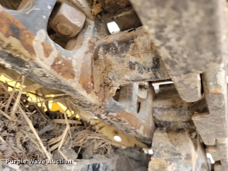 image for item DN3704 1999 Vermeer P185 Renegade cable plow