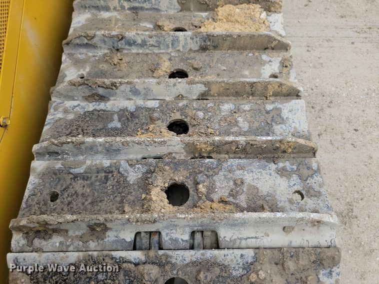 image for item DN3704 1999 Vermeer P185 Renegade cable plow